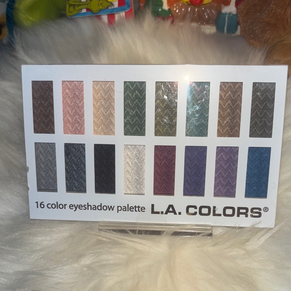L.A. Colors Multicolor Eyeshadow Palette